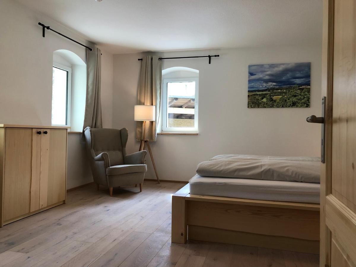 Schoena Urlaub Luaran gambar