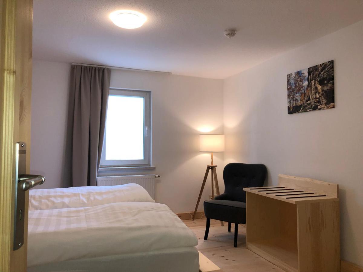 Schoena Urlaub Luaran gambar