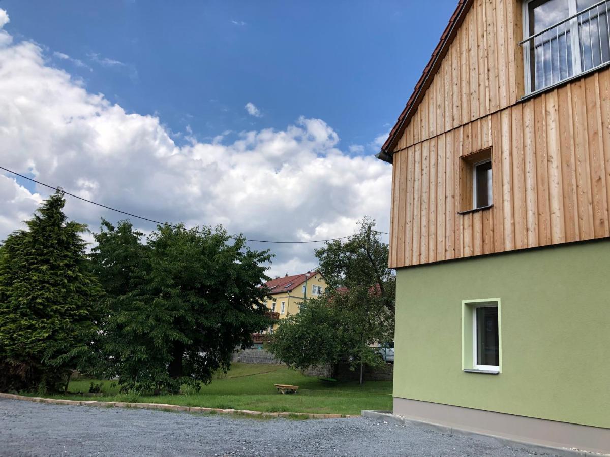 Schoena Urlaub Luaran gambar